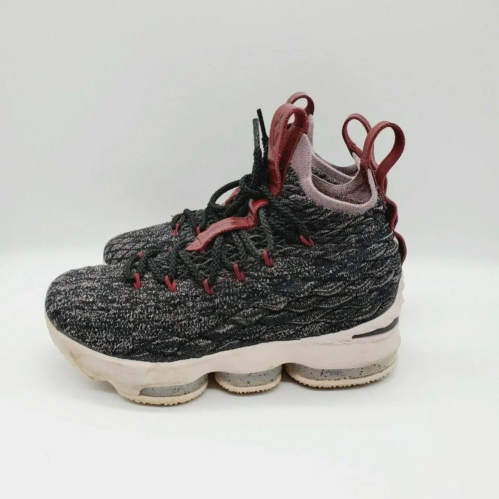 Nike girls black